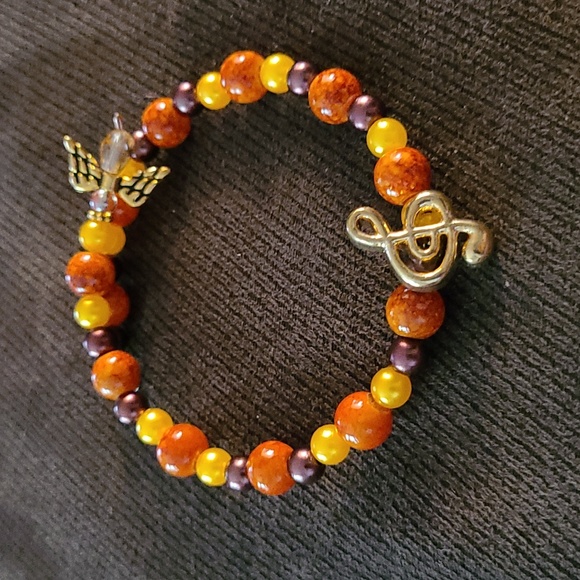 NWOT Music Note Memory Wire Charm Bracelet - 1039 - Picture 5 of 5